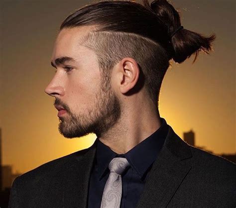 taper chignon homme|Comment faire un chignon pour homme